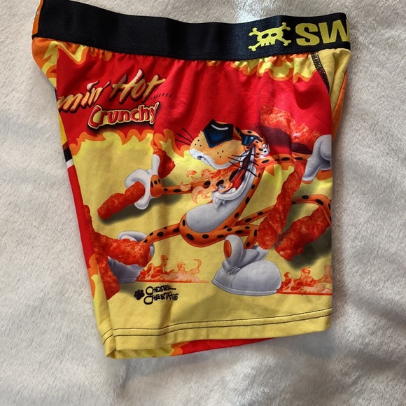 Men’s Flaming Hot Cheetos Boxers Briefs Size Small - Picture 4 of 5